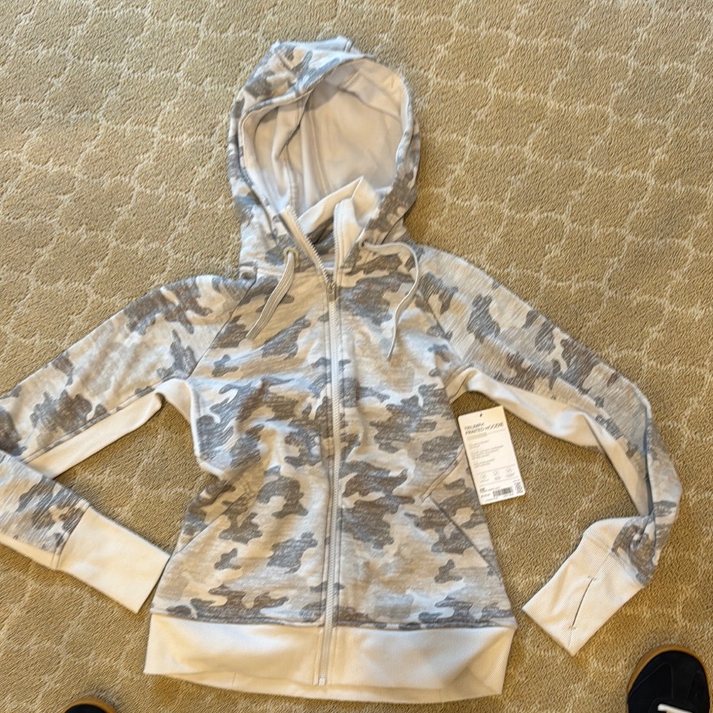 Triumph Women's Gray Camouflage Jacket